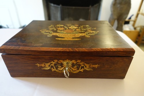 Grande boite ouvrage - grande,